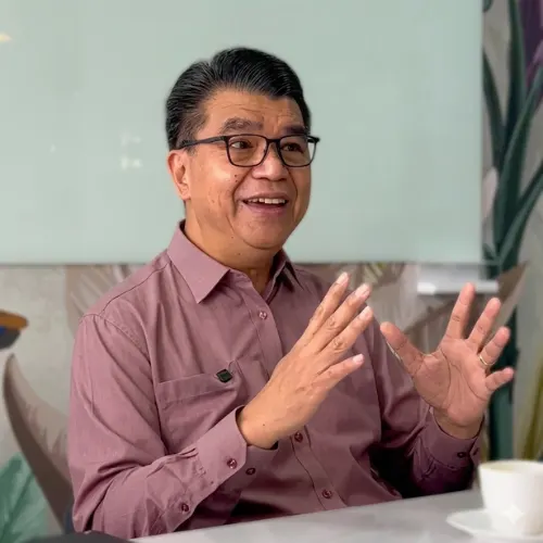 Emmanuel R. Fernandez